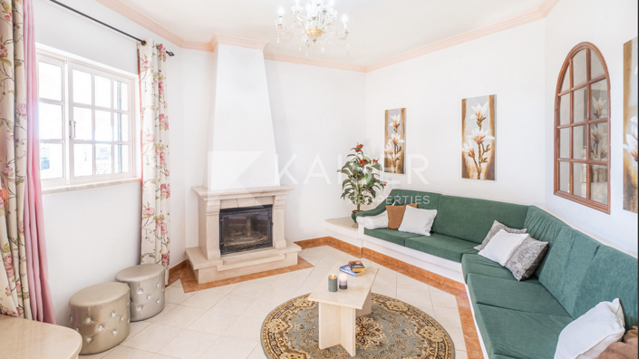 Image No.4-4 Bed Villa for sale