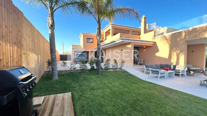 Image No.40-5 Bed Villa for sale