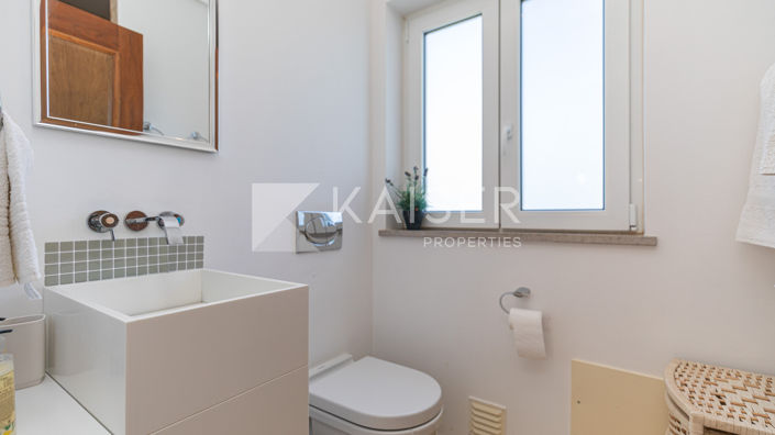 Image No.15-6 Bed Villa for sale