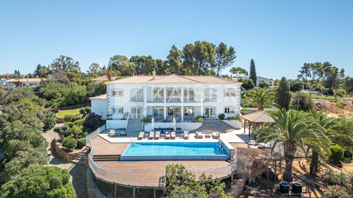 Image No.1-6 Bed Villa for sale