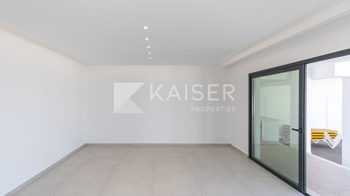 Image No.12-5 Bed Villa for sale