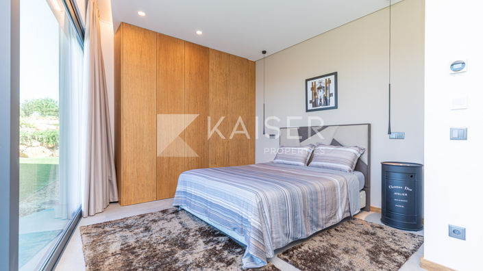 Image No.11-4 Bed Villa for sale