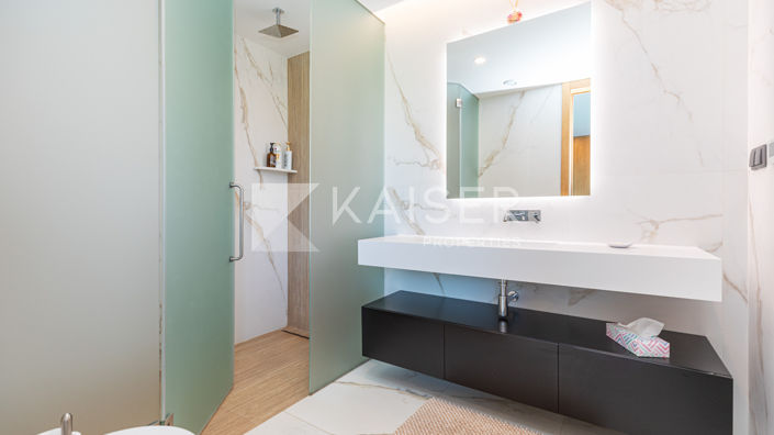 Image No.12-4 Bed Villa for sale