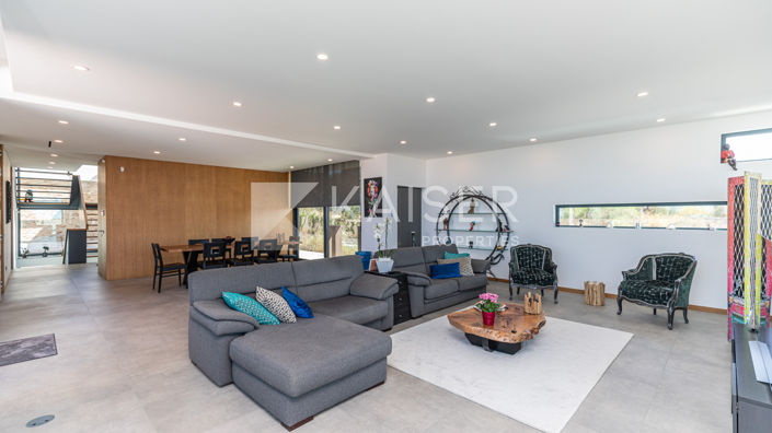 Image No.7-4 Bed Villa for sale