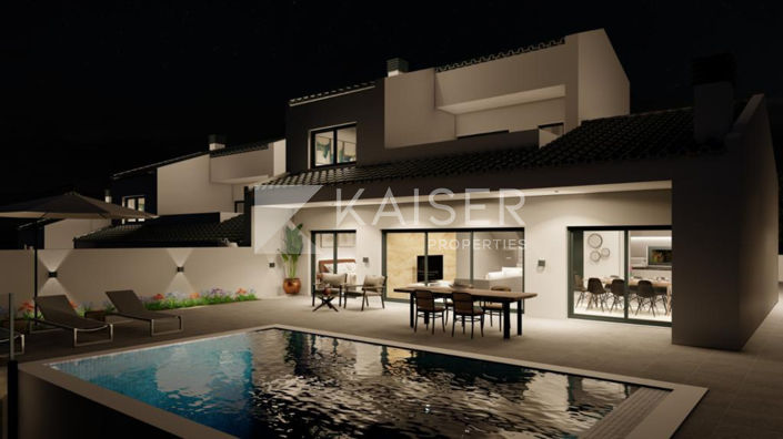 Image No.14-3 Bed Townhouse for sale