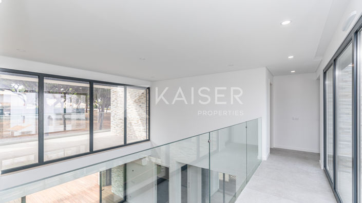 Image No.27-3 Bed Villa for sale