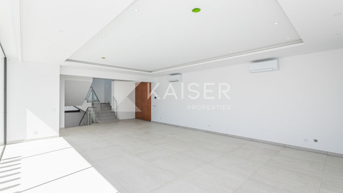 Image No.11-4 Bed Villa for sale