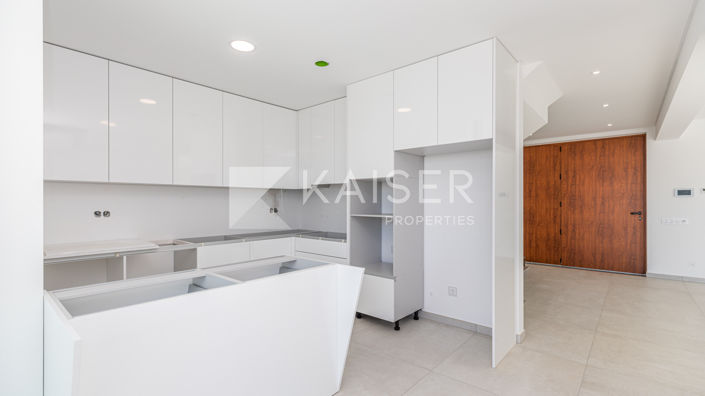 Image No.14-4 Bed Villa for sale