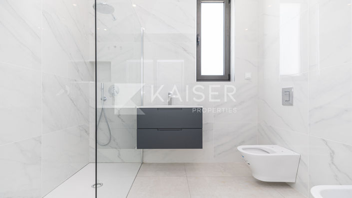 Image No.17-4 Bed Villa for sale