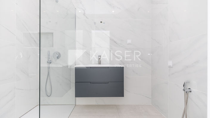 Image No.22-4 Bed Villa for sale