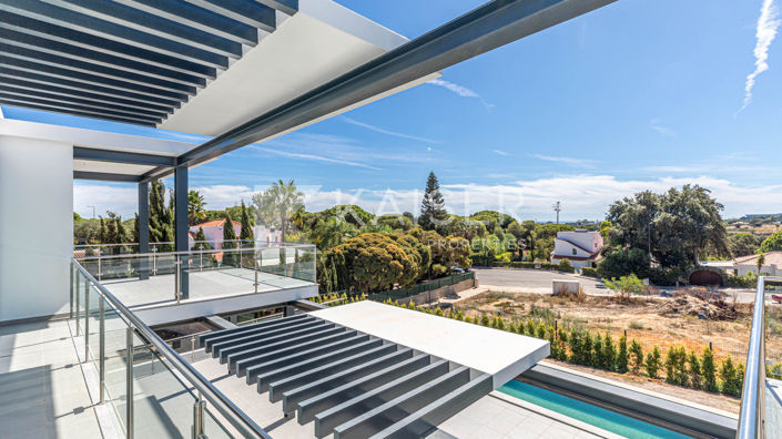 Image No.26-4 Bed Villa for sale