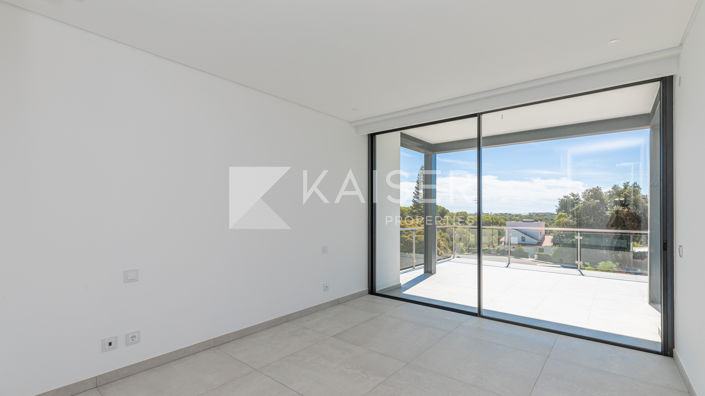 Image No.27-4 Bed Villa for sale