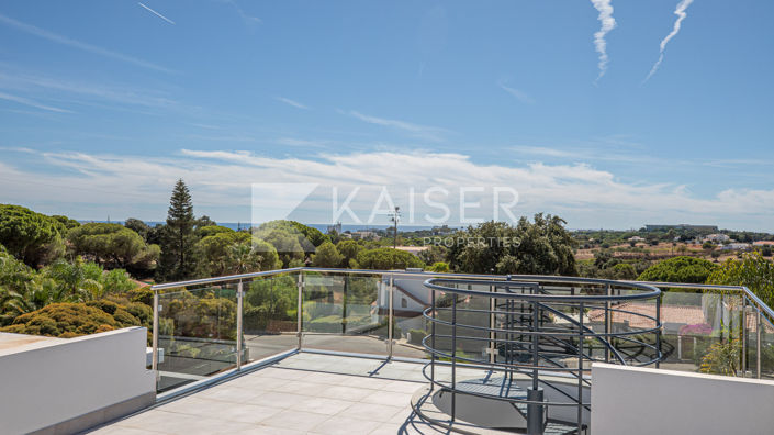 Image No.5-4 Bed Villa for sale