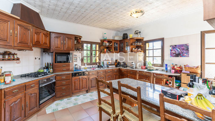 Image No.15-5 Bed Villa for sale