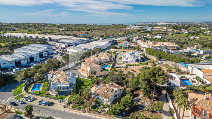 Image No.6-5 Bed Villa for sale