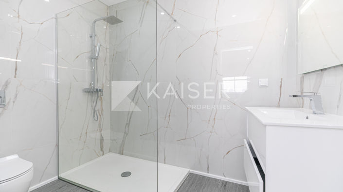 Image No.24-4 Bed Apartment for sale