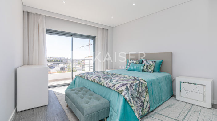 Image No.5-4 Bed Apartment for sale