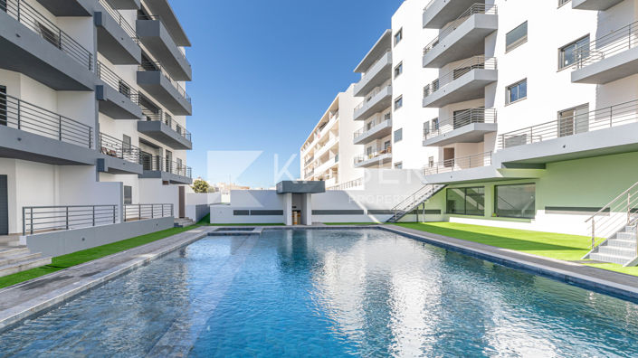 Image No.1-3 Bed Apartment for sale