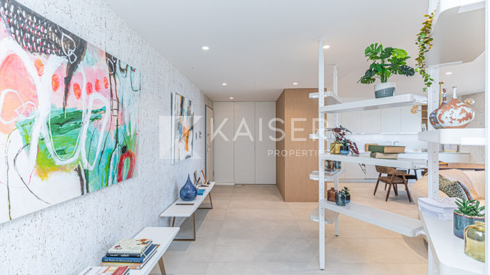 Image No.12-3 Bed Apartment for sale