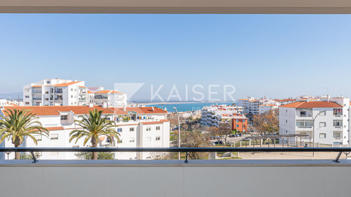 Image No.15-3 Bed Apartment for sale