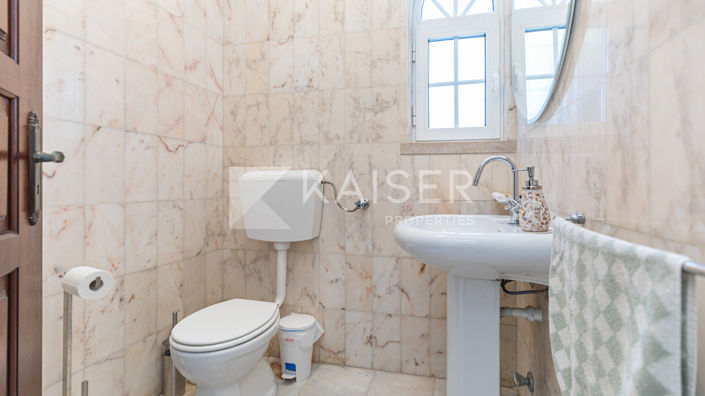 Image No.18-8 Bed Villa for sale