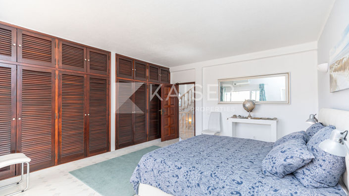 Image No.21-8 Bed Villa for sale