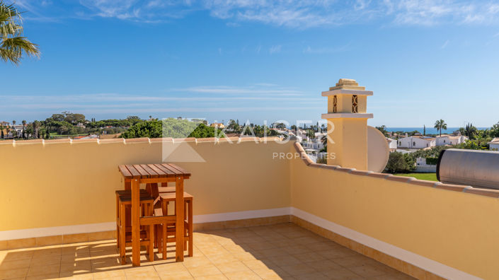 Image No.33-8 Bed Villa for sale