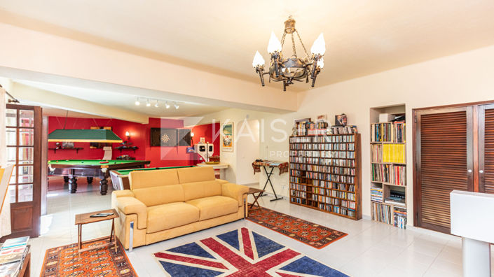 Image No.36-8 Bed Villa for sale