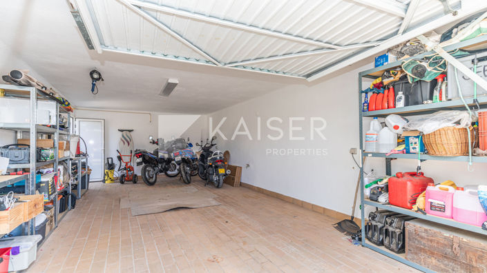 Image No.44-8 Bed Villa for sale