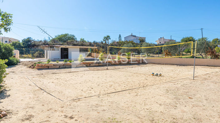 Image No.53-8 Bed Villa for sale