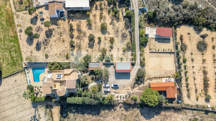 Image No.54-8 Bed Villa for sale