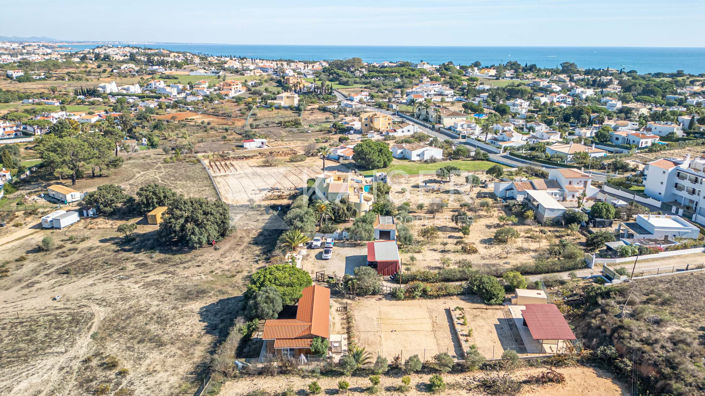 Image No.55-8 Bed Villa for sale