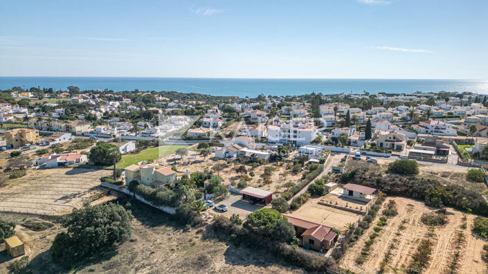 Image No.6-8 Bed Villa for sale