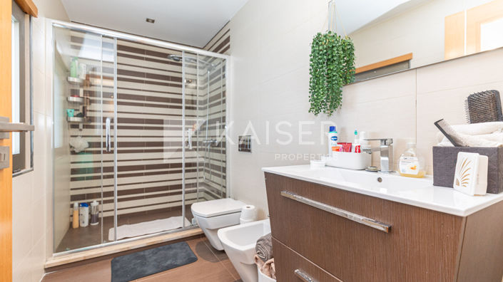 Image No.30-4 Bed Villa for sale