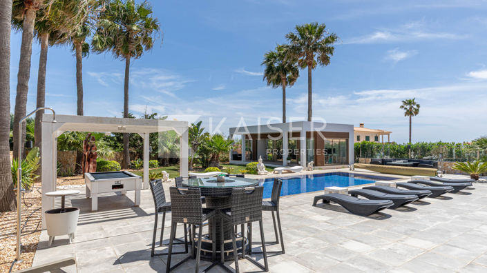 Image No.3-4 Bed Villa for sale