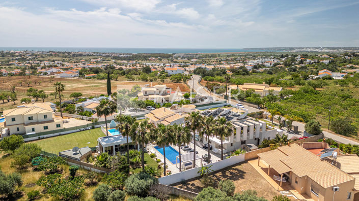 Image No.41-4 Bed Villa for sale