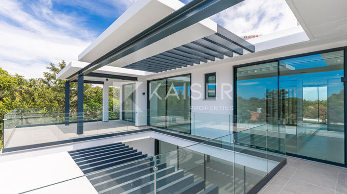 Image No.29-4 Bed Villa for sale