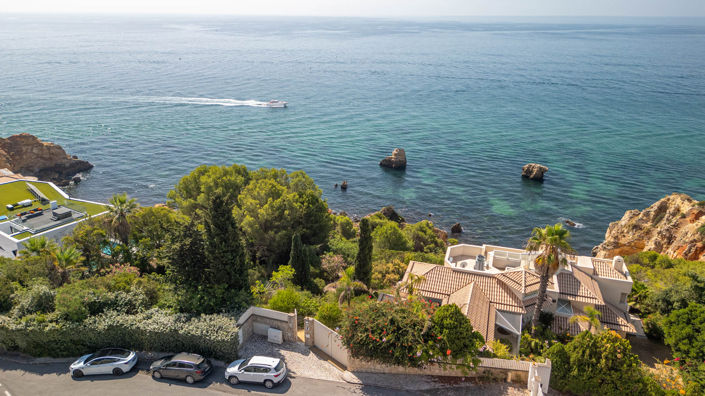 Image No.1-4 Bed Villa for sale