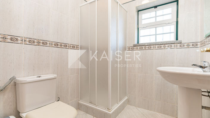 Image No.13-3 Bed Apartment for sale