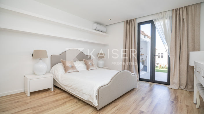 Image No.10-3 Bed Villa for sale