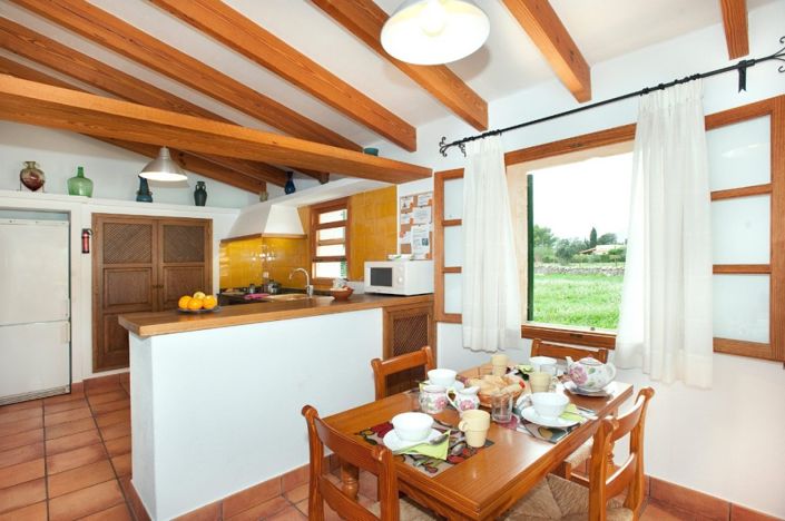 Image No.8-3 Bed Property for sale