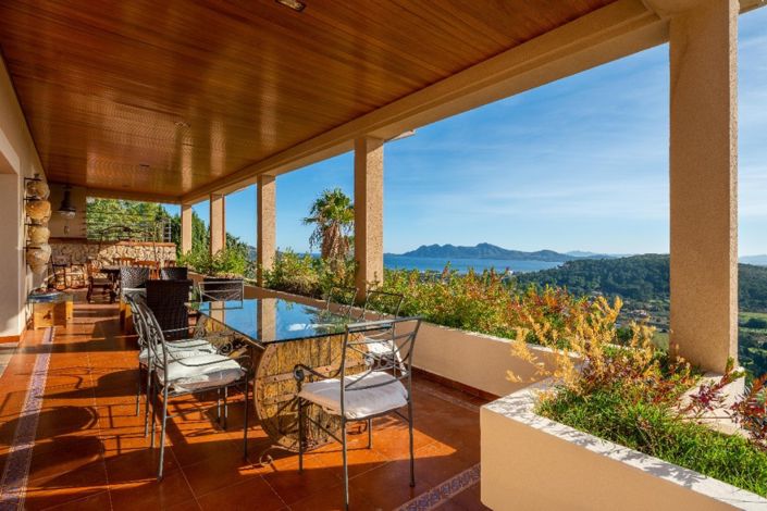 Image No.4-6 Bed Villa for sale