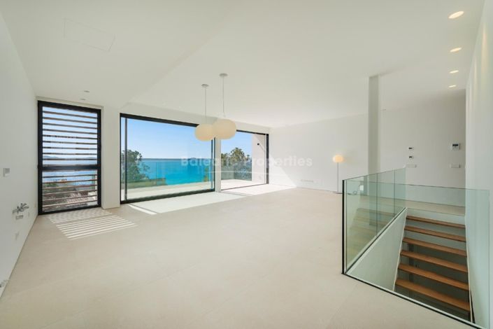 Image No.8-4 Bed Villa for sale