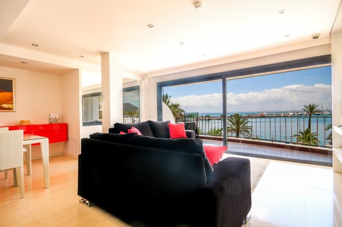 Image No.12-3 Bed Apartment for sale