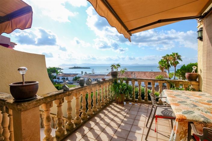 Image No.16-5 Bed Chalet for sale