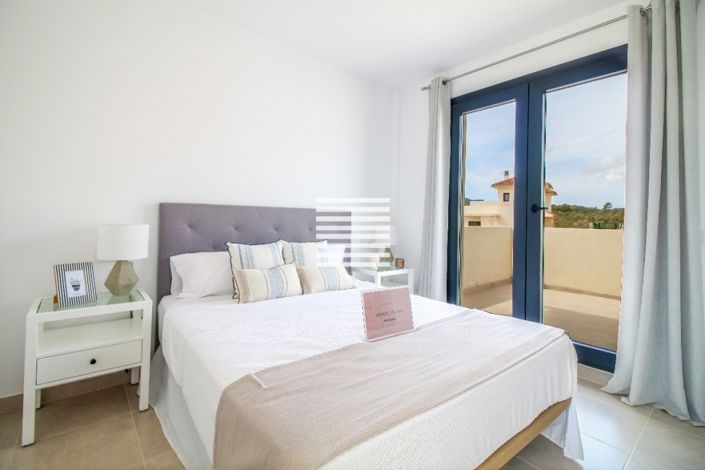 Image No.13-2 Bed Villa for sale