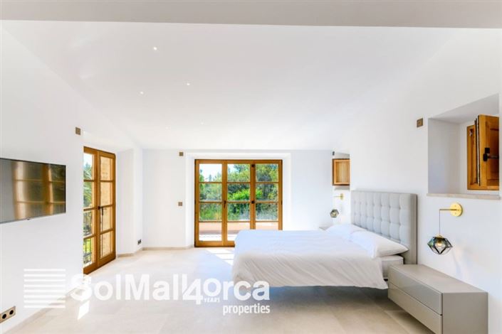 Image No.10-3 Bed Finca for sale