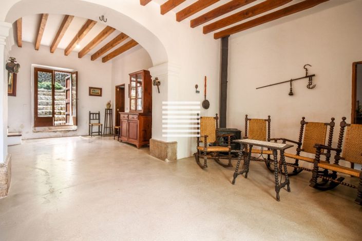 Image No.9-7 Bed Finca for sale