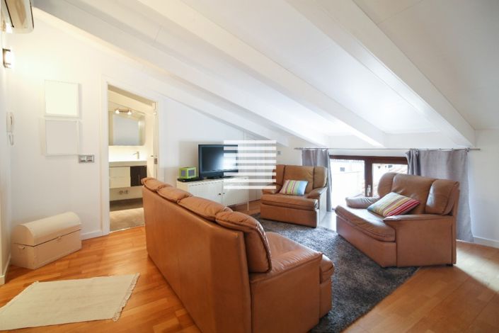 Image No.11-4 Bed Townhouse for sale