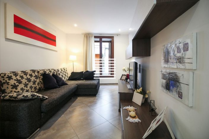 Image No.4-4 Bed Townhouse for sale